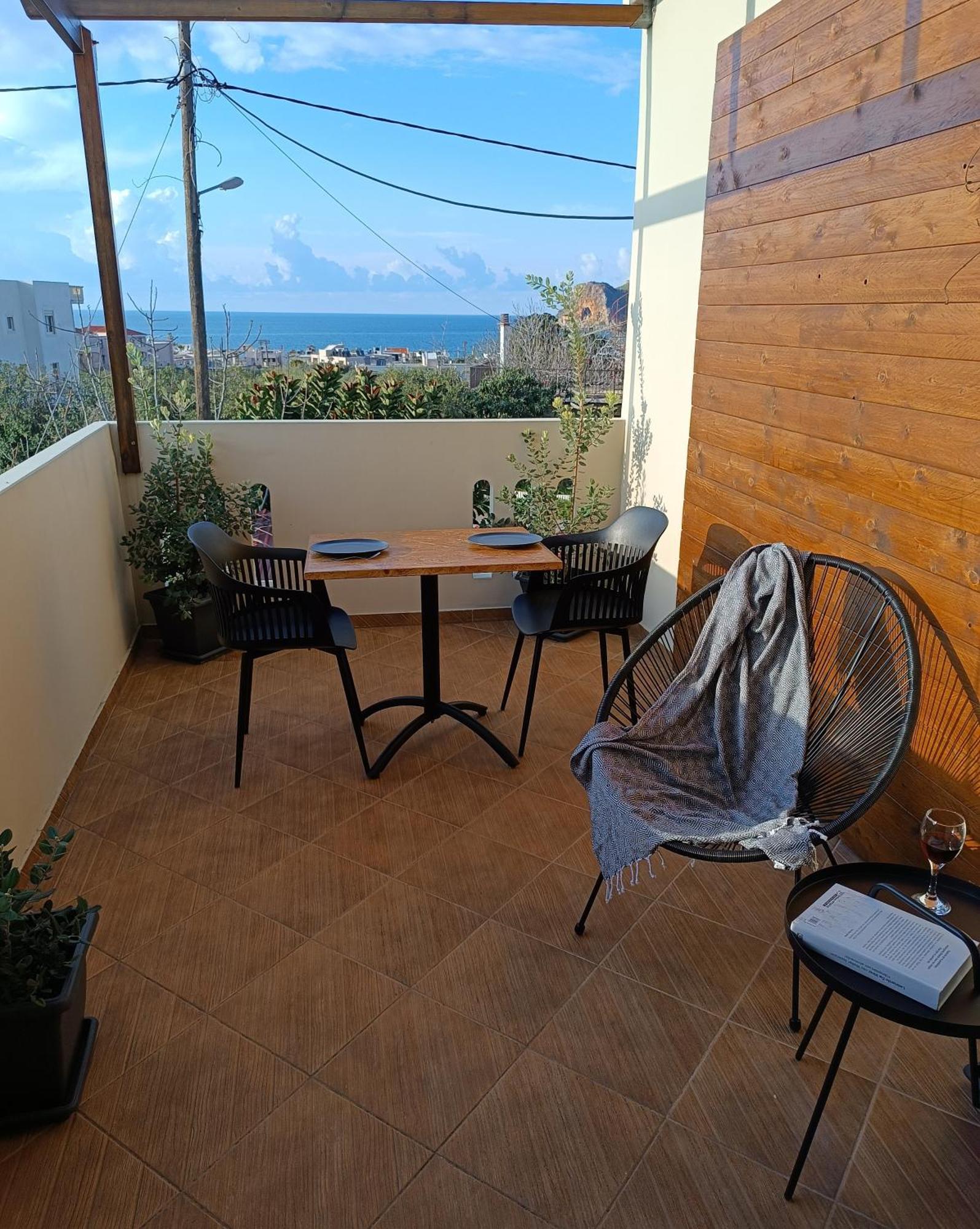 Giodriana Cozy Studio Agia Marina  Exterior photo